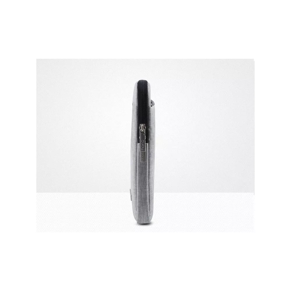 Etui Canvas na laptopa 13,3" z kieszonkami (1)