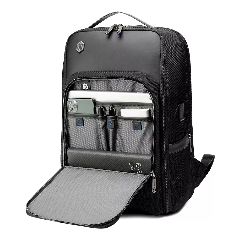 Plecak z nylonu balistycznego na laptopa 17,3" Arctic Hunter B00403