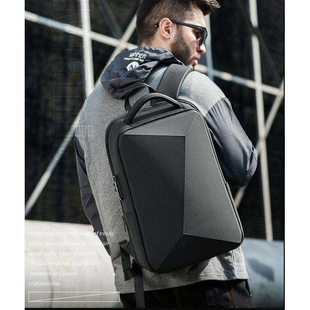 Antykradzieżowy plecak FRN na laptopa 15,6&quot; z USB