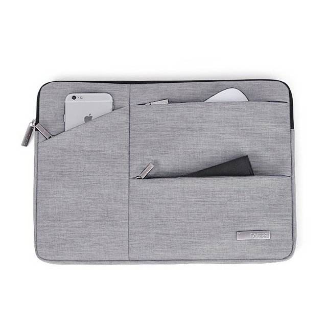 Etui Canvas na laptopa 15,6&quot; z kieszonkami