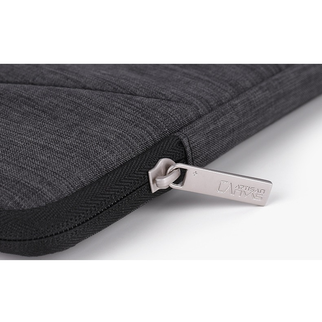 Etui Canvas na laptopa 15,6&quot; z kieszonkami