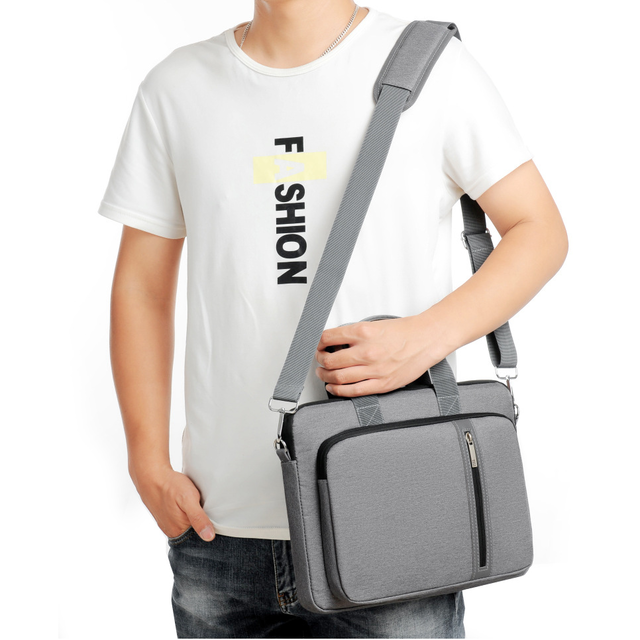 Etui/torba na laptopa 13.3&quot; z paskiem