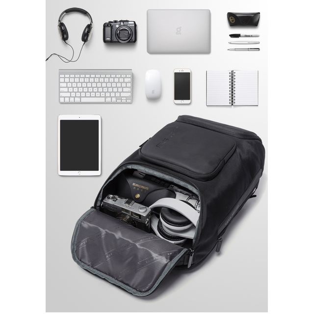 Plecak Bange BG-7078 na laptopa 15,6&quot; z USB