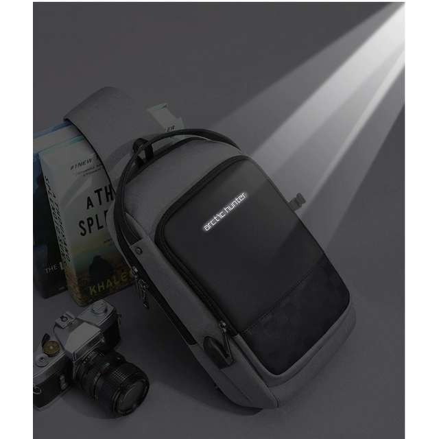 Plecak miejski Arctic Hunter na jedno ramię organizer z USB XB00105