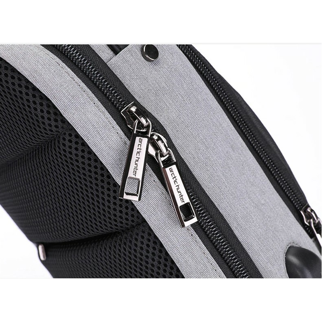 Plecak miejski Arctic Hunter na jedno ramię organizer z USB XB00105