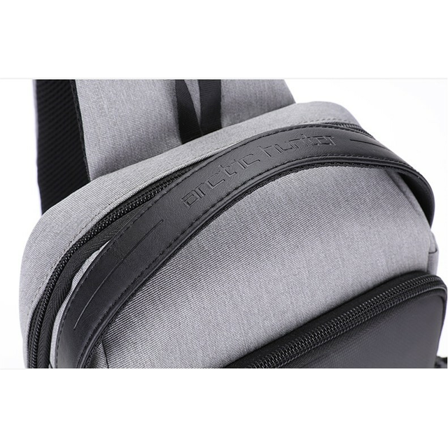 Plecak miejski Arctic Hunter na jedno ramię organizer z USB XB00105