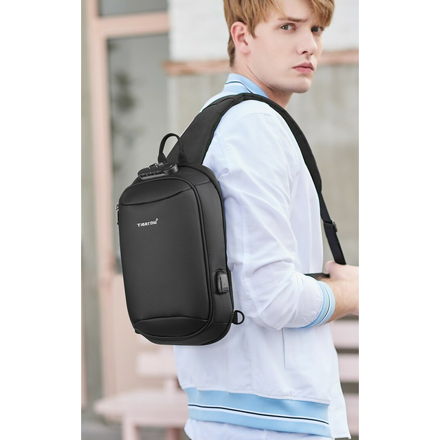 Plecak miejski Tigernu na jedno ramię organizer z USB i RFID T-S8100