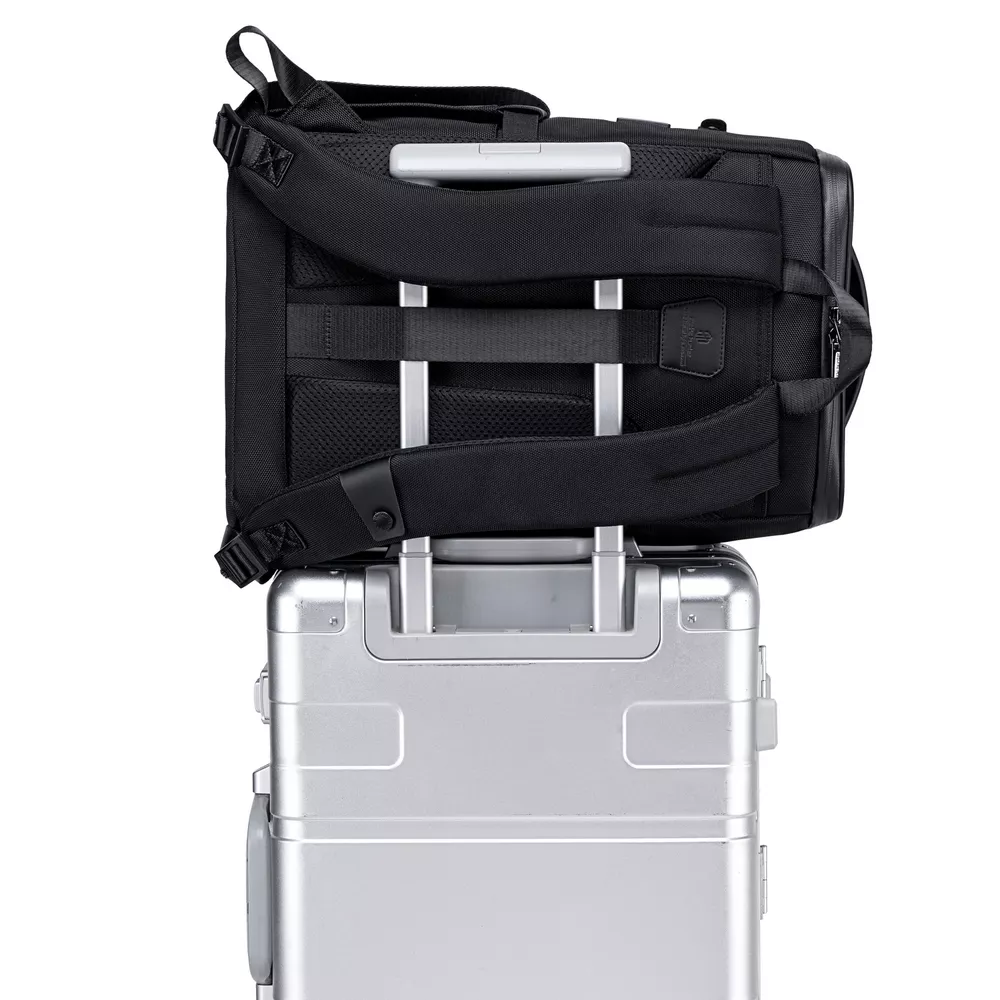 Plecak Arctic Hunter na laptopa 15,6" B00675 z USB
