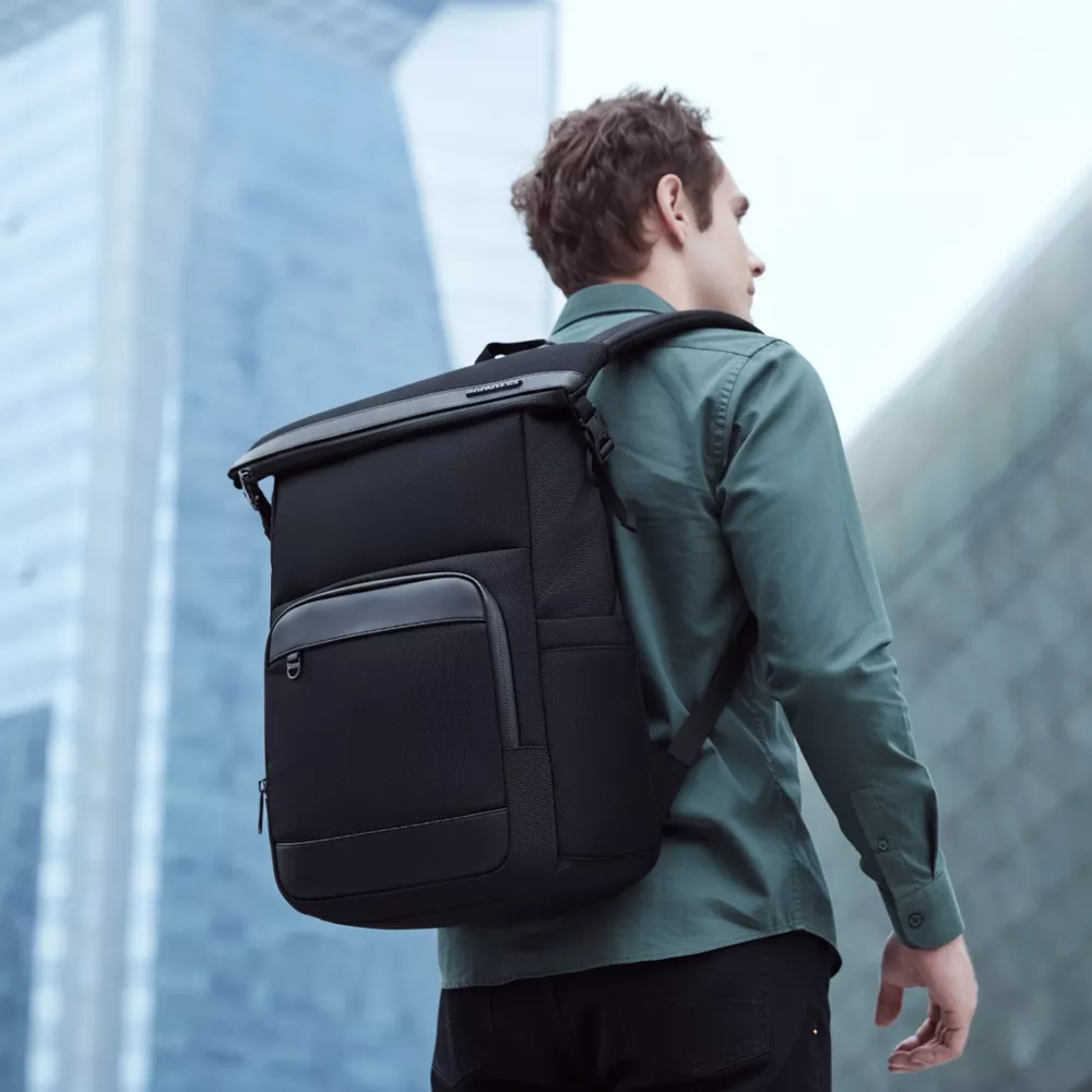 Plecak Arctic Hunter na laptopa 15,6" B00684