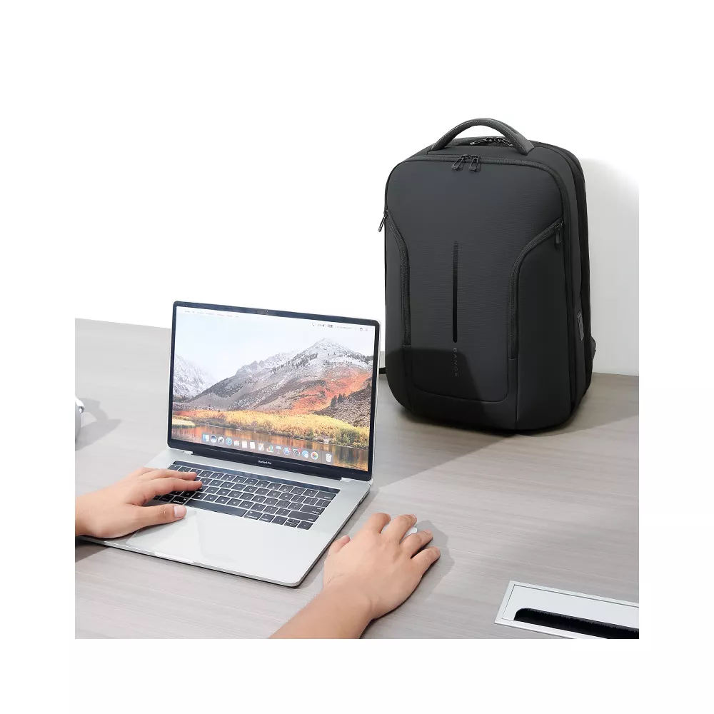 Plecak Bange na laptopa 15,6" BG-8013 z USB