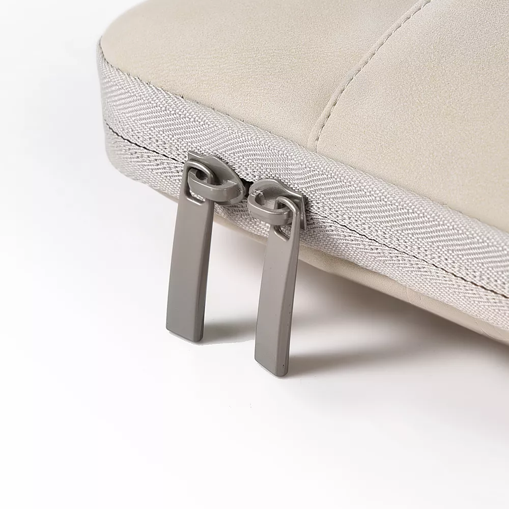 Torba JQ 6505 na laptopa 15.6 - 16.4" z paskiem na ramię