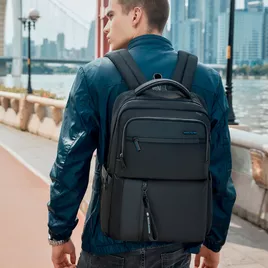 Plecak Arctic Hunter na laptopa 15,6" B00477