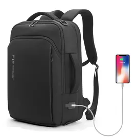 Torba/Plecak FRN3821 na laptopa 17,3" powiększany z USB