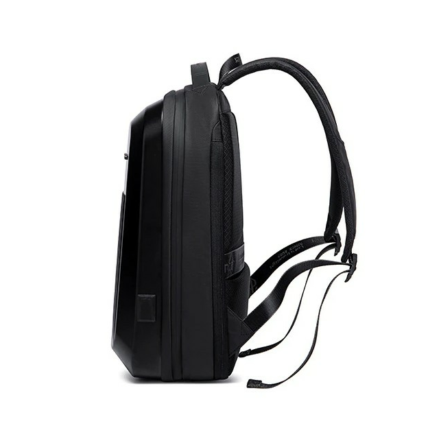Antykradzieżowy plecak Arctic Hunter twarda skorupa na laptopa 15,6&quot; B00487