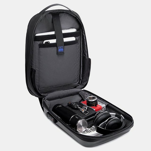 Antykradzieżowy plecak Arctic Hunter twarda skorupa na laptopa 15,6&quot; B00487