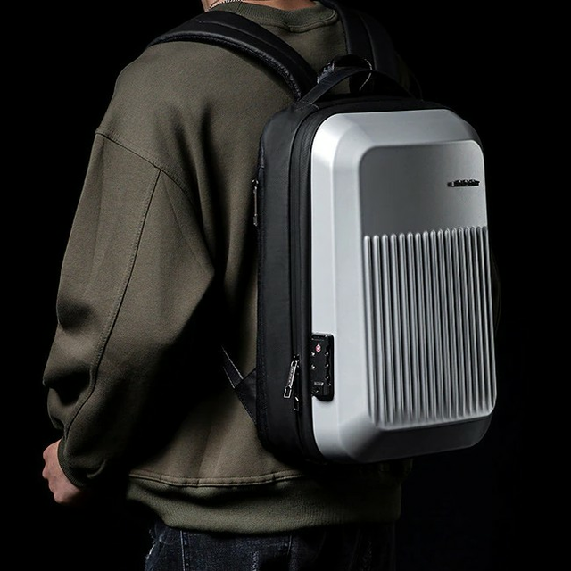 Antykradzieżowy plecak Arctic Hunter twarda skorupa na laptopa 15,6&quot; B00487