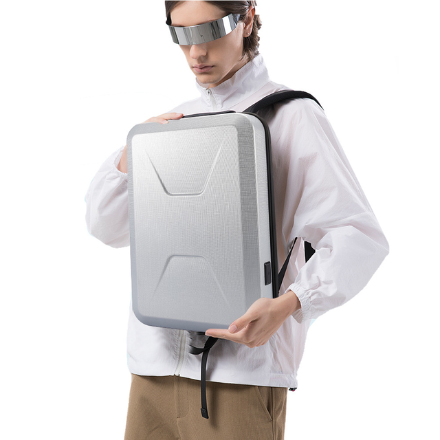 Antykradzieżowy plecak Bange twarda skorupa na laptopa 15,6&quot; z USB BG-2839