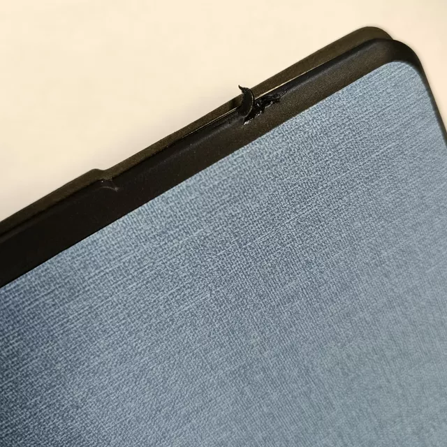 OUTLET -50% Etui Kindle Paperwhite 1/2/3 silikonowy tył tekstura