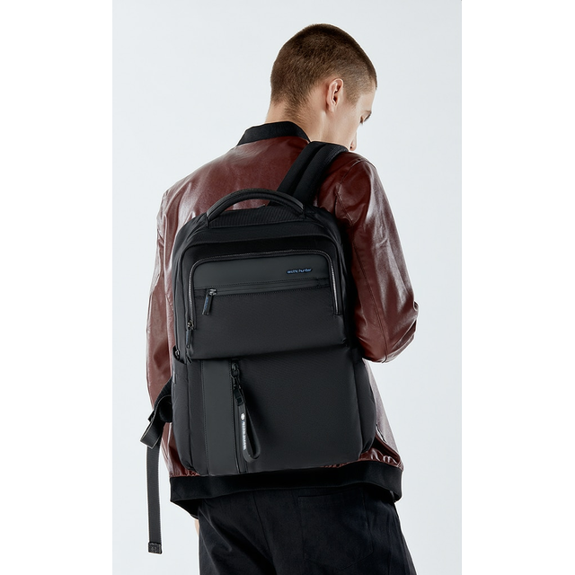 Plecak Arctic Hunter na laptopa 15,6&quot; B00477 z USB 