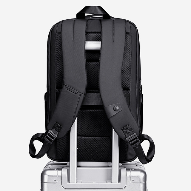 Plecak Arctic Hunter na laptopa 15,6&quot; B00555 z USB