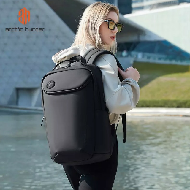 Plecak Arctic Hunter na laptopa 15,6&quot; B00555 z USB