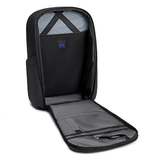 Plecak Arctic Hunter na laptopa 15,6&quot; B00599