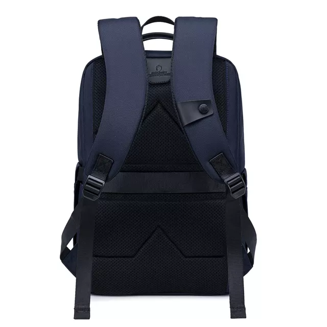 Plecak Arctic Hunter na laptopa 15,6&quot; B00670 (1)