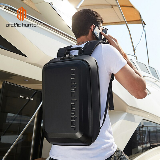 Plecak Arctic Hunter twarda skorupa na laptopa 15,6&quot; B00451 z organizerem