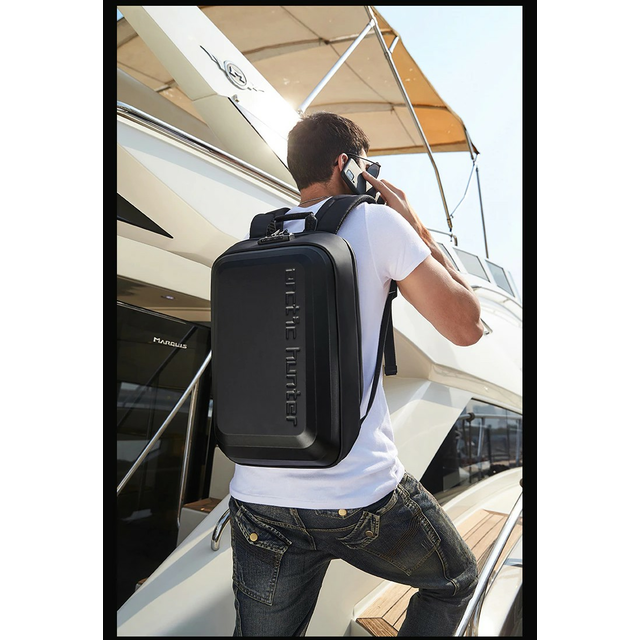 Plecak Arctic Hunter twarda skorupa na laptopa 15,6&quot; B00451 z organizerem