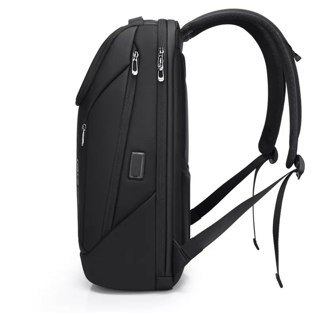 Plecak Bange BG-2517 na laptopa 15,6&quot; z USB