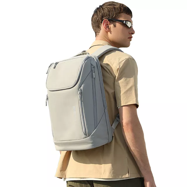 Plecak Bange BG-2517A na laptopa 15,6&quot; 16,4&quot;
