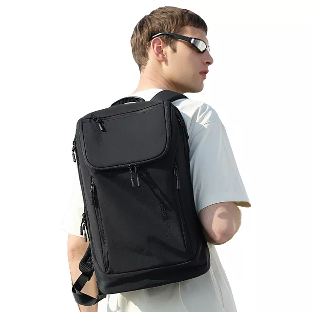 Plecak Bange BG-2517A na laptopa 15,6&quot; 16,4&quot;