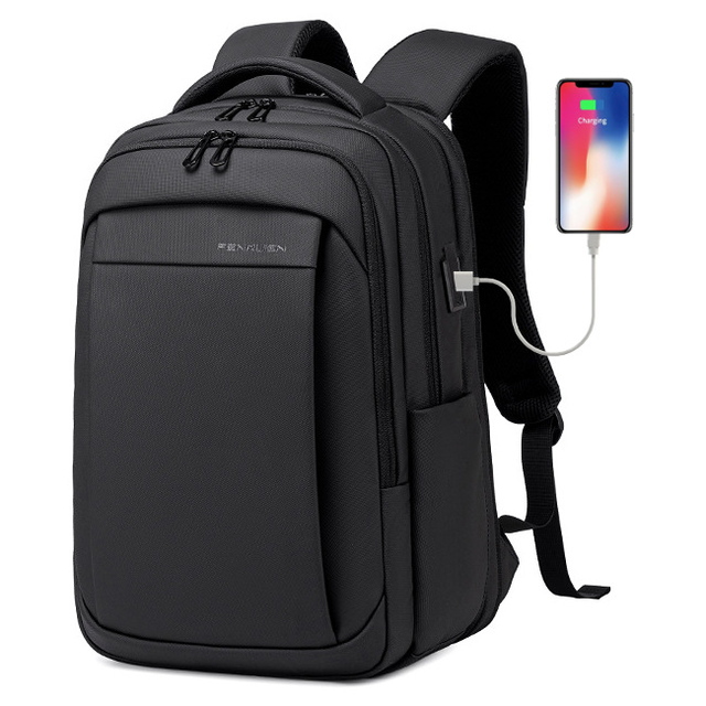Plecak FRN na laptopa 17,3&quot; FRN3201 z USB powiększany