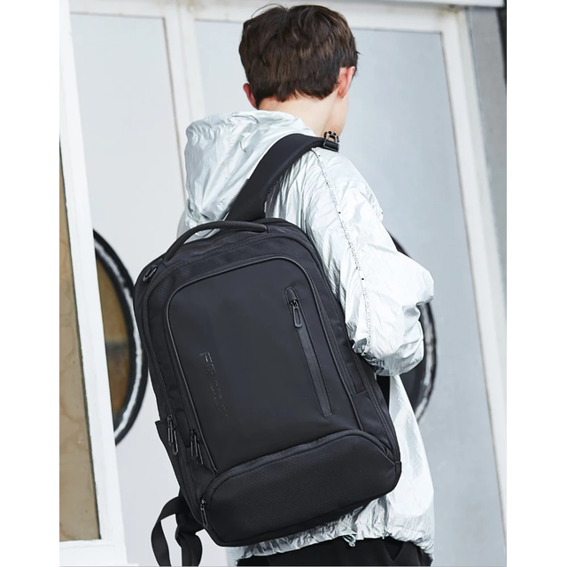 Plecak FRN na laptopa 17,3&quot; FRN5923 z USB