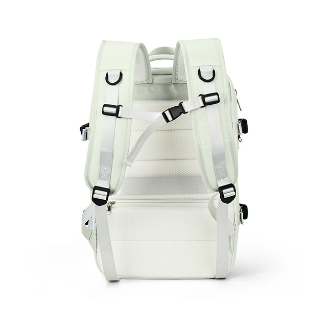Plecak Macwave Traveler na laptopa 17,3&quot; AX9169 bagaż podręczny z USB
