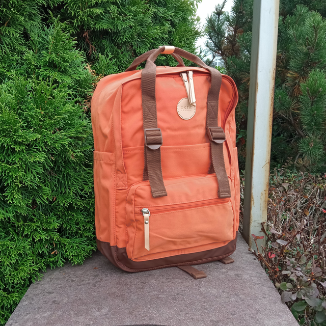 Plecak Okta 1085 na laptopa 13,3&quot; 14,1&quot; vintage