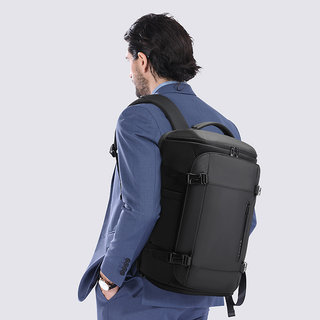 Plecak Outwalk na laptopa 15,6&quot; 7716 z miejscem na buty (1)