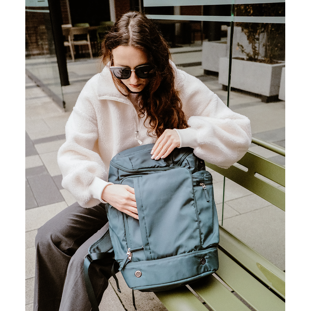 Plecak Outwalk na laptopa 15,6&quot; 7716 z miejscem na buty
