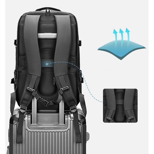 Plecak Outwalk na laptopa 17,3&quot; 8984 z USB