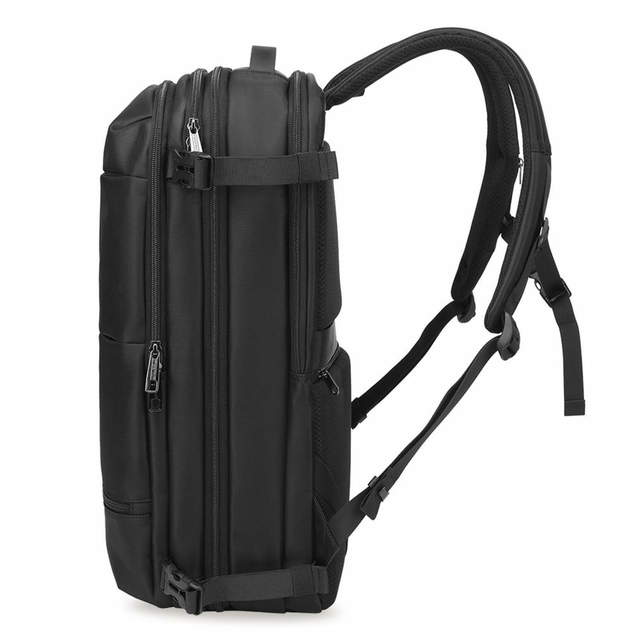 Plecak Tigernu na laptopa 17,3&quot; T-B9831 bagaż podręczny z USB